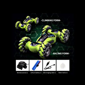 سيارة تحكم عن بعد مع قفاز أخضر