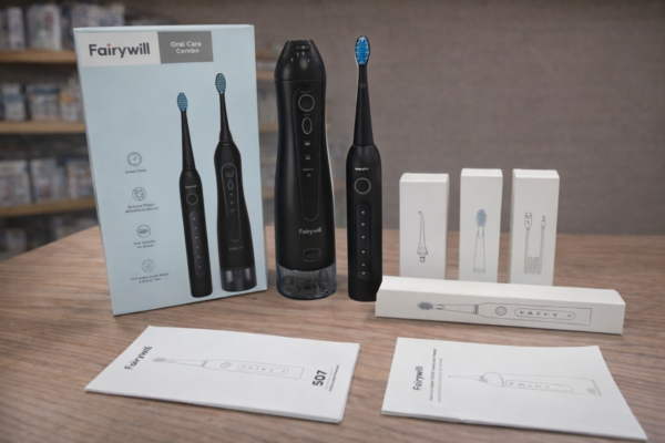 Picsart_26-02-04_19-08-39-133 مجموعة فيريويل للعناية بالفم السوداء