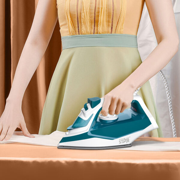 مكواة بخار بقوة 2000 واط